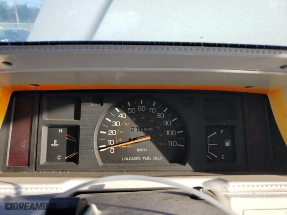 1988 Toyota 2WD Pickups with VIN JT4RN50R8J0333021, listed as a Copart auction lot 83004664 with 165,686 mi miles and Clean Title. Bid and sale history available at carsss.com. Image 9.