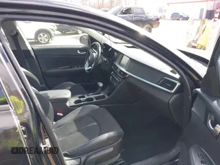 2019 Kia Optima LX with VIN 5XXGT4L37KG368275, listed as a IAAI auction lot 41633444 with 81,136 mi miles. Bid and sale history available at carsss.com. Image 5.