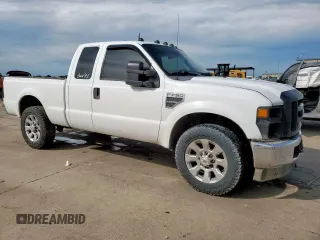 2008 Ford F-250 XL z VIN 1FTNX20508ED32012, wystawiony jako Copart lot #60426005 z przebiegiem 379 231 mil mil oraz Szkoda całkowita • Salvage title. Historia ofert i sprzedaży dostępna na DreamBid. Obrazek 4.