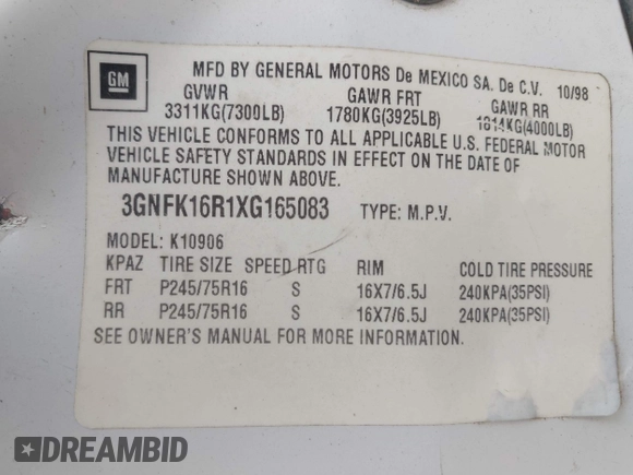 1999 Chevrolet Suburban z VIN 3GNFK16R1XG165083, wystawiony jako IAAI lot #42137129 z przebiegiem 209 137 mil mil oraz . Historia ofert i sprzedaży dostępna na DreamBid. Obrazek 9.