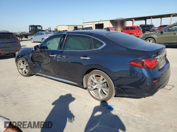 2018 Infiniti Q70 Luxe with VIN JN1BY1PP1JM330463, listed as a Copart auction lot 82692854 with 66,300 mi miles and Salvage title. Bid and sale history available at DreamBid. Image 2.