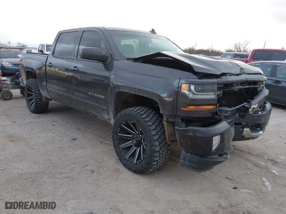 2016 Chevrolet Silverado 1500 LT with VIN 3GCUKREC0GG252047, listed as a IAAI auction lot 41004266 with 170,817 mi miles. Bid and sale history available at carsss.com. Image 1.
