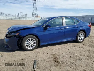 2025 Toyota Camry LE with VIN 4T1DAACK7SU046305, listed as a Copart auction lot 49917885 with 6,688 mi miles and Salvage Title. Bid and sale history available at carsss.com. Image 1.