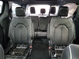 2023 Chrysler Pacifica Limited with VIN 2C4RC3GG4PR570425, listed as a Copart auction lot 86352374 with Not provided miles and Salvage title. Bid and sale history available at DreamBid. Image 10.