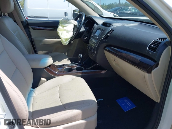 2015 Kia Sorento LX with VIN 5XYKT3A67FG657336, listed as a IAAI auction lot 41761446 with 73,123 mi miles. Bid and sale history available at carsss.com. Image 5.
