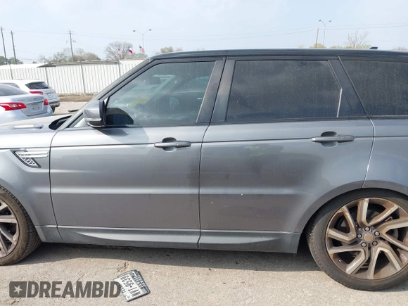2016 Land Rover Range Rover Sport HSE z VIN SALWR2PF1GA120697, wystawiony jako IAAI lot #41807612 z przebiegiem 112 122 mil mil oraz . Historia ofert i sprzedaży dostępna na DreamBid. Obrazek 14.