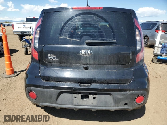 2019 Kia Soul z VIN KNDJN2A29K7001773, wystawiony jako Copart lot #55362455 z przebiegiem 103 699 mil mil oraz Szkoda całkowita • Salvage title. Historia ofert i sprzedaży dostępna na DreamBid. Obrazek 6.