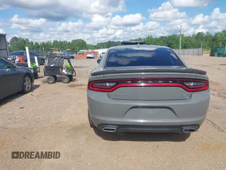 2017 Dodge Charger SXT z VIN 2C3CDXHG4HH523450, wystawiony jako IAAI lot #42385047 z przebiegiem 162 302 mil mil oraz . Historia ofert i sprzedaży dostępna na DreamBid. Obrazek 16.