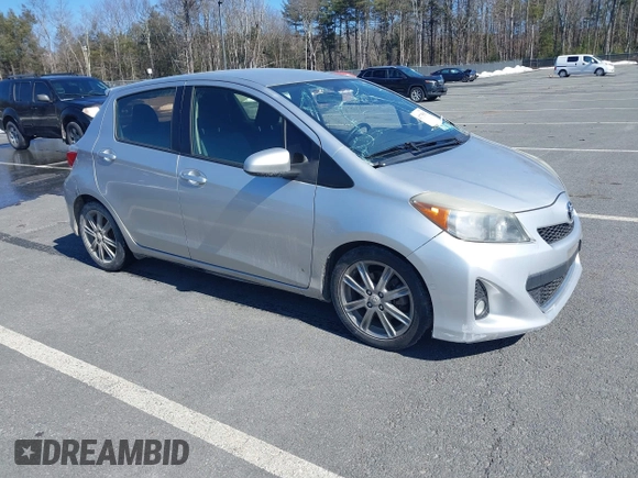 2013 Toyota Yaris L with VIN JTDKTUD3XDD558030, listed as a IAAI auction lot 41775567 with 246,051 mi miles. Bid and sale history available at carsss.com. Image 1.