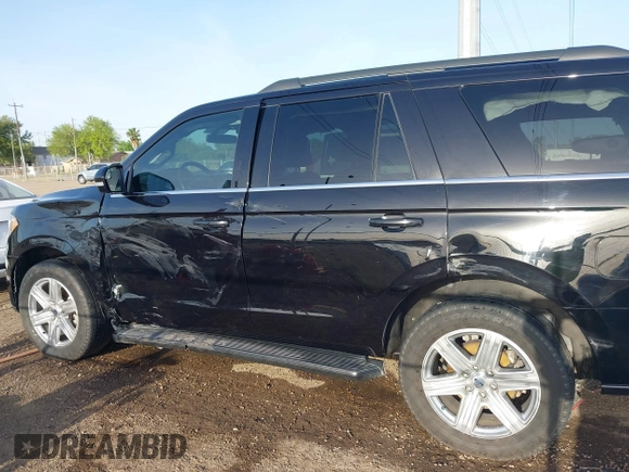 2019 Ford Expedition XLT с VIN 1FMJU1HT6KEA73730, выставлен на аукционе IAAI как лот 41836445 с пробегом 91 536 миль миль и . История ставок и продаж доступна на DreamBid. Изображение 15.