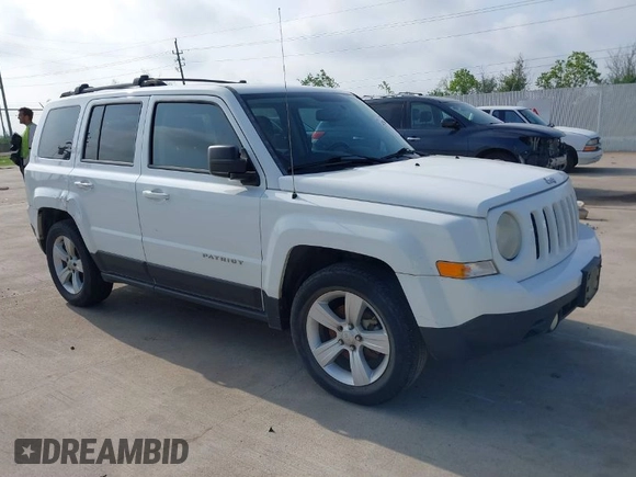 2014 Jeep Patriot Latitude with VIN 1C4NJPFA3ED618523, listed as a IAAI auction lot 41750625 with Not Provided miles and . Bid and sale history available at carsss.com. Image 1.