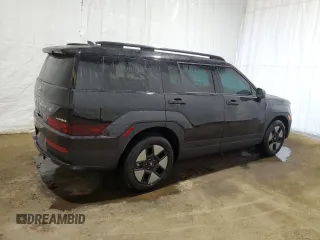 2024 Hyundai Santa Fe Hybrid SEL with VIN 5NMP2DG16RH007692, listed as a Copart auction lot 70717694 with 2,611 mi miles and Salvage Title. Bid and sale history available at carsss.com. Image 3.
