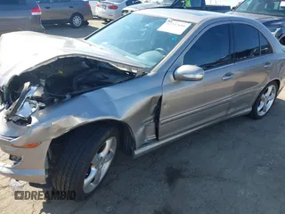 2006 Mercedes-Benz C 230 Sport с VIN WDBRF52H76A867404, выставлен на аукционе IAAI как лот 42217695 с пробегом 117 558 миль миль и . История ставок и продаж доступна на DreamBid. Изображение 18.