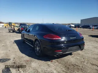 2016 Porsche Panamera S Hybrid z VIN WP0AD2A75GL040227, wystawiony jako Copart lot #60998272 z przebiegiem 45 228 mil mil oraz . Historia ofert i sprzedaży dostępna na DreamBid. Obrazek 3.