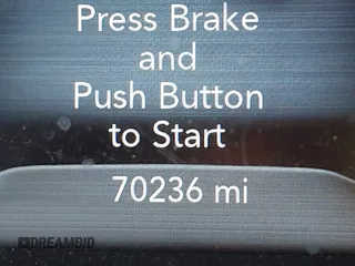 2019 Jeep Cherokee Trailhawk Elite with VIN 1C4PJMBX1KD401792, listed as a IAAI auction lot 41286027 with 70,236 mi miles. Bid and sale history available at carsss.com. Image 15.