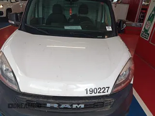 2019 Ram ProMaster City Cargo Tradesman z VIN ZFBHRFAB6K6M61931, wystawiony jako IAAI lot #42570041 z przebiegiem 152 309 mil mil oraz . Historia ofert i sprzedaży dostępna na DreamBid. Obrazek 20.