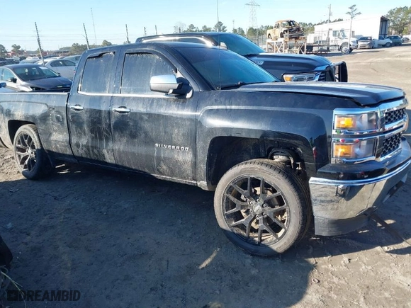 2015 Chevrolet Silverado 1500 LS with VIN 1GCRCPEC0FZ309143, listed as a IAAI auction lot 41433445 with 105,947 mi miles. Bid and sale history available at carsss.com. Image 1.