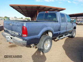 2004 Ford F-350 XL z VIN 1FTSW31P24EC41068, wystawiony jako IAAI lot #41962988 z przebiegiem 145 562 mil mil oraz . Historia ofert i sprzedaży dostępna na DreamBid. Obrazek 4.