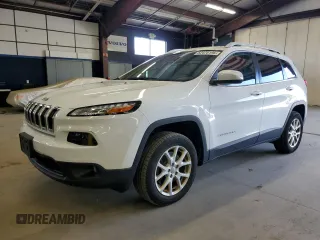 2017 Jeep Cherokee Latitude z VIN 1C4PJLCB9HW667975, wystawiony jako Copart lot #62476195 z przebiegiem 189 332 mil mil oraz Czysty tytuł • Clean title. Historia ofert i sprzedaży dostępna na DreamBid. Obrazek 1.