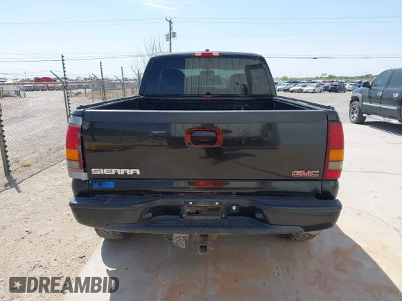 2003 GMC Sierra Denali z VIN 2GTFK69UX31160277, wystawiony jako IAAI lot #42056509 z przebiegiem 191 278 mil mil oraz . Historia ofert i sprzedaży dostępna na DreamBid. Obrazek 16.