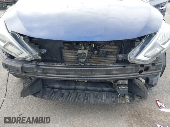 2018 Nissan Sentra SV z VIN 3N1AB7AP9JL638046, wystawiony jako IAAI lot #41998626 z przebiegiem 68 820 mil mil oraz . Historia ofert i sprzedaży dostępna na DreamBid. Obrazek 6.