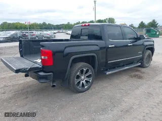 2015 GMC Sierra 1500 Denali with VIN 3GTU2WEJ5FG467760, listed as a IAAI auction lot 40224420 with 182,850 mi miles. Bid and sale history available at carsss.com. Image 4.
