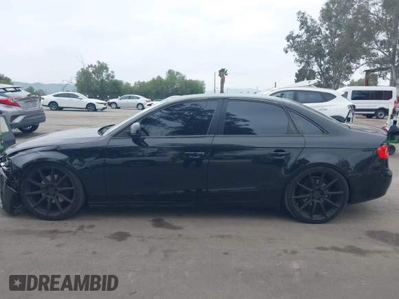 2009 Audi A4 2.0T Prem with VIN WAULF78K89N011027, listed as a IAAI auction lot 41892267 with 178,500 mi miles. Bid and sale history available at carsss.com. Image 14.