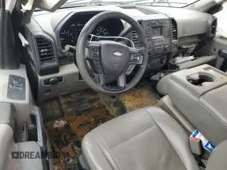 2016 Ford F-150 XL z VIN 1FTMF1C84GKF48671, wystawiony jako Copart lot #53891035 z przebiegiem 281 814 mil mil oraz Szkoda całkowita • Salvage title. Historia ofert i sprzedaży dostępna na DreamBid. Obrazek 8.