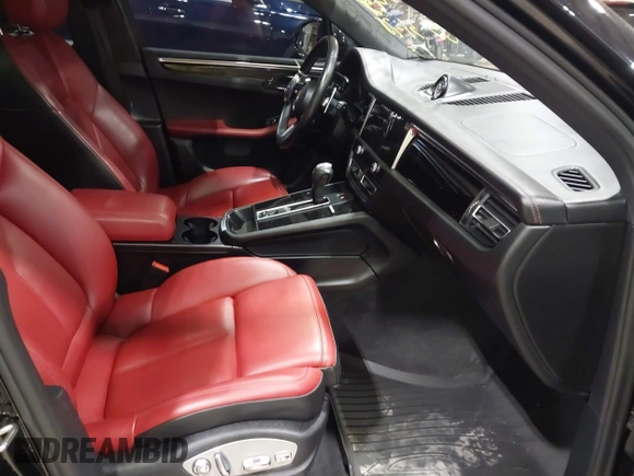 2022 Porsche Macan with VIN WP1AA2A54NLB11338, listed as a IAAI auction lot 42476948 with 34,906 mi miles and . Bid and sale history available at DreamBid. Image 5.