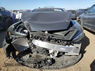 2022 Audi e-tron GT Premium Plus z VIN WAUFJBFWXN7008942, wystawiony jako Copart lot #77193994 z przebiegiem 22 917 mil mil oraz Szkody całkowita. Historia ofert i sprzedaży dostępna na DreamBid. Obrazek 5.
