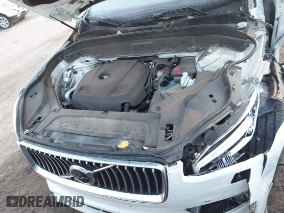 2020 Volvo XC90 Momentum z VIN YV4A221K6L1560952, wystawiony jako IAAI lot #41340408 z przebiegiem 105 731 mil mil oraz . Historia ofert i sprzedaży dostępna na DreamBid. Obrazek 10.