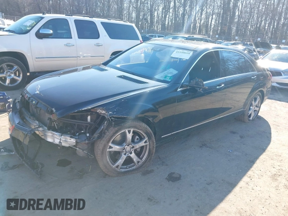 2013 Mercedes-Benz S 550 with VIN WDDNG9EB3DA499477, listed as a IAAI auction lot 41590018 with 64,547 mi miles and . Bid and sale history available at DreamBid. Image 2.