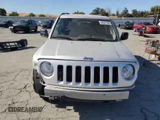 2011 Jeep Patriot Sport with VIN 1J4NT1GA4BD178100, listed as a Copart auction lot 60337705 with 97,455 mi miles and Salvage title. Bid and sale history available at DreamBid. Image 5.