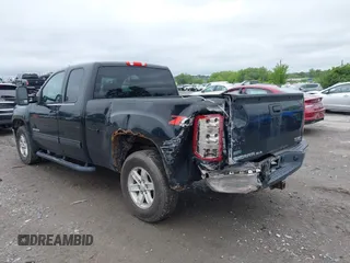 2012 GMC Sierra 1500 SLE z VIN 1GTR2VE78CZ279721, wystawiony jako IAAI lot #42311145 z przebiegiem 203 381 mil mil oraz . Historia ofert i sprzedaży dostępna na DreamBid. Obrazek 6.