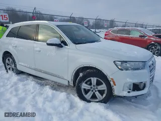 2018 Audi Q7 Premium Plus with VIN WA1LHAF77JD004096, listed as a IAAI auction lot 41376622 with 92,615 mi miles. Bid and sale history available at carsss.com. Image 1.
