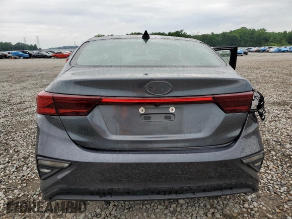 2021 Kia Forte FE with VIN 3KPF24AD7ME379461, listed as a Copart auction lot 55777005 with 74,778 mi miles and Salvage title. Bid and sale history available at DreamBid. Image 6.