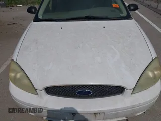 2005 Ford Taurus SE with VIN 1FAFP53255A304254, listed as a IAAI auction lot 42647002 with Not provided miles and . Bid and sale history available at DreamBid. Image 10.