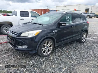 2015 Ford Escape Titanium с VIN 1FMCU0JXXFUB10676, выставлен на аукционе IAAI как лот 42412073 с пробегом 129 737 миль миль и . История ставок и продаж доступна на DreamBid. Изображение 17.