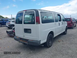 2001 Chevrolet Express z VIN 1GAGG25R911227950, wystawiony jako IAAI lot #42331547 z przebiegiem 101 695 mil mil oraz . Historia ofert i sprzedaży dostępna na DreamBid. Obrazek 4.