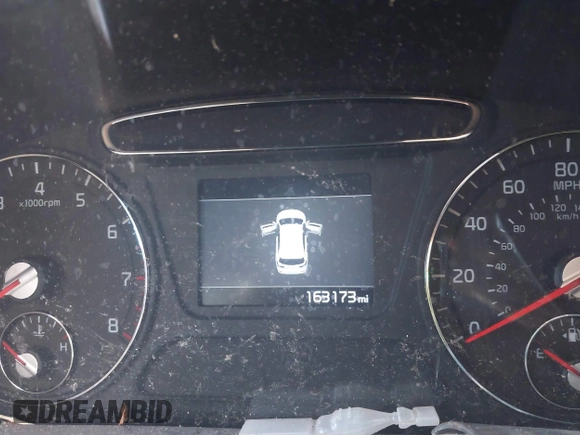 2019 Kia Sorento LX V6 with VIN 5XYPGDA55KG483672, listed as a IAAI auction lot 41043216 with 163,173 mi miles. Bid and sale history available at carsss.com. Image 7.