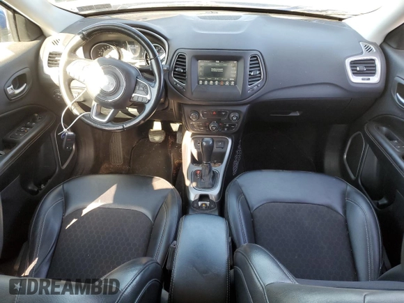 2019 Jeep Compass Latitude with VIN 3C4NJCBB2KT844341, listed as a Copart auction lot 53052675 with 59,709 mi miles and Salvage Title. Bid and sale history available at carsss.com. Image 8.