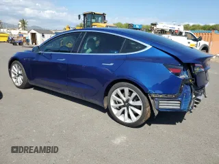 2020 Tesla Model 3 Standard Range Plus z VIN 5YJ3E1EA2LF775170, wystawiony jako Copart lot #46892785 z przebiegiem 48 539 mil mil oraz Szkoda całkowita • Salvage title. Historia ofert i sprzedaży dostępna na DreamBid. Obrazek 2.