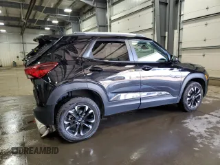 2022 Chevrolet TrailBlazer LT with VIN KL79MRSLXNB057483, listed as a Copart auction lot 49042715 with 39,448 mi miles and Salvage Title. Bid and sale history available at DreamBid. Image 3.
