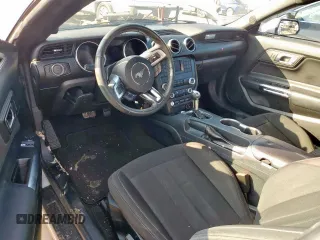 2021 Ford Mustang EcoBoost z VIN 1FA6P8TH0M5148251, wystawiony jako Copart lot #58946405 z przebiegiem 65 131 mil mil oraz Szkoda całkowita • Salvage title. Historia ofert i sprzedaży dostępna na DreamBid. Obrazek 8.