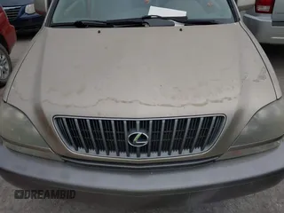 2000 Lexus RX 300 with VIN JT6HF10U5Y0134886, listed as a IAAI auction lot 42068102 with 156,237 mi miles. Bid and sale history available at carsss.com. Image 6.