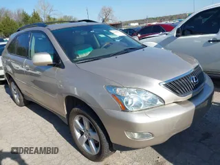 2005 Lexus RX 330 with VIN 2T2HA31U05C069881, listed as a IAAI auction lot 41988555 with 276,321 mi miles. Bid and sale history available at carsss.com. Image 1.