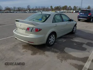 2006 Mazda 6 i with VIN 1YVFP80C665M21354, listed as a IAAI auction lot 41698565 with 155,313 mi miles. Bid and sale history available at carsss.com. Image 4.