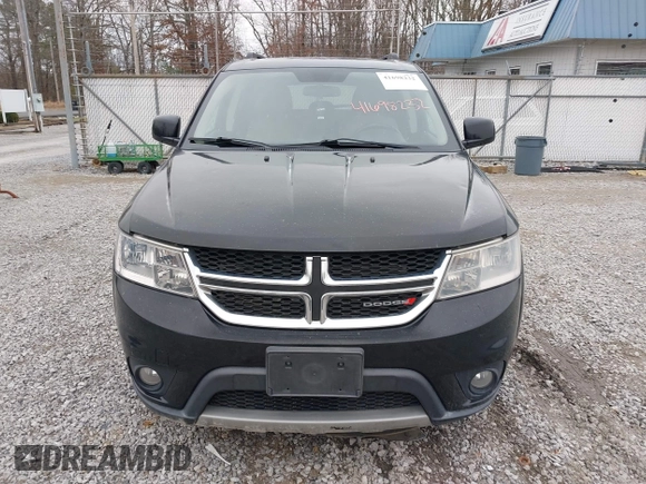 2014 Dodge Journey SXT with VIN 3C4PDCBG1ET142687, listed as a IAAI auction lot 41698232 with 170,521 mi miles. Bid and sale history available at carsss.com. Image 11.