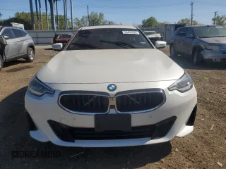 2022 BMW 2 Series 230i z VIN 3MW23CM02N8C58509, wystawiony jako Copart lot #56435025 z przebiegiem 34 383 mil mil oraz Szkoda całkowita • Salvage title. Historia ofert i sprzedaży dostępna na DreamBid. Obrazek 5.