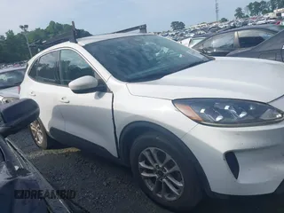 2020 Ford Escape SE с VIN 1FMCU0G62LUB44377, выставлен на аукционе IAAI как лот 42362034 с пробегом 155 491 миль миль и . История ставок и продаж доступна на DreamBid. Изображение 13.
